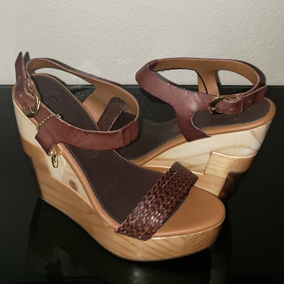 High heels Feria Collection Dubai - Picture 1 of 1